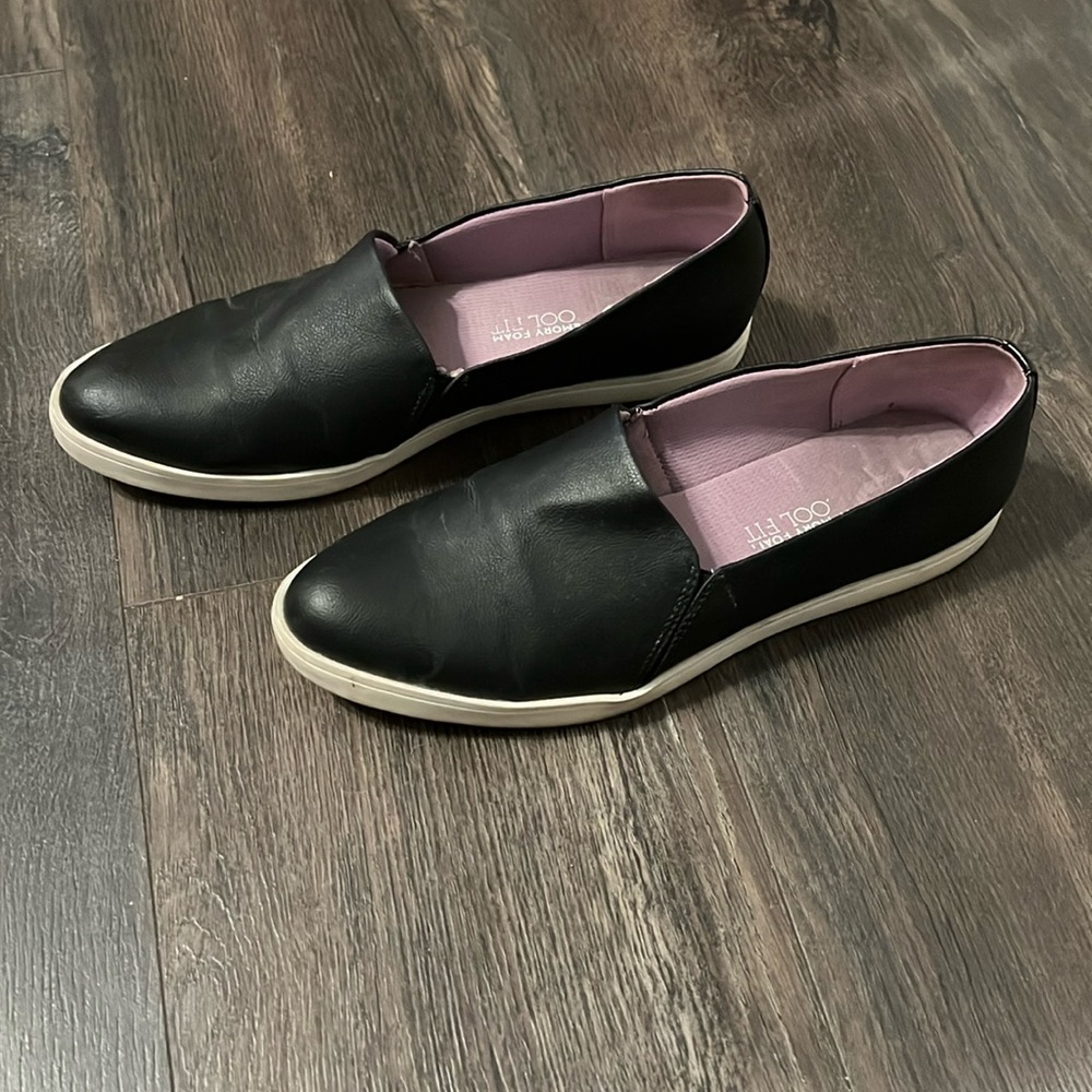 Dr. Scholl’s Memory foam flats